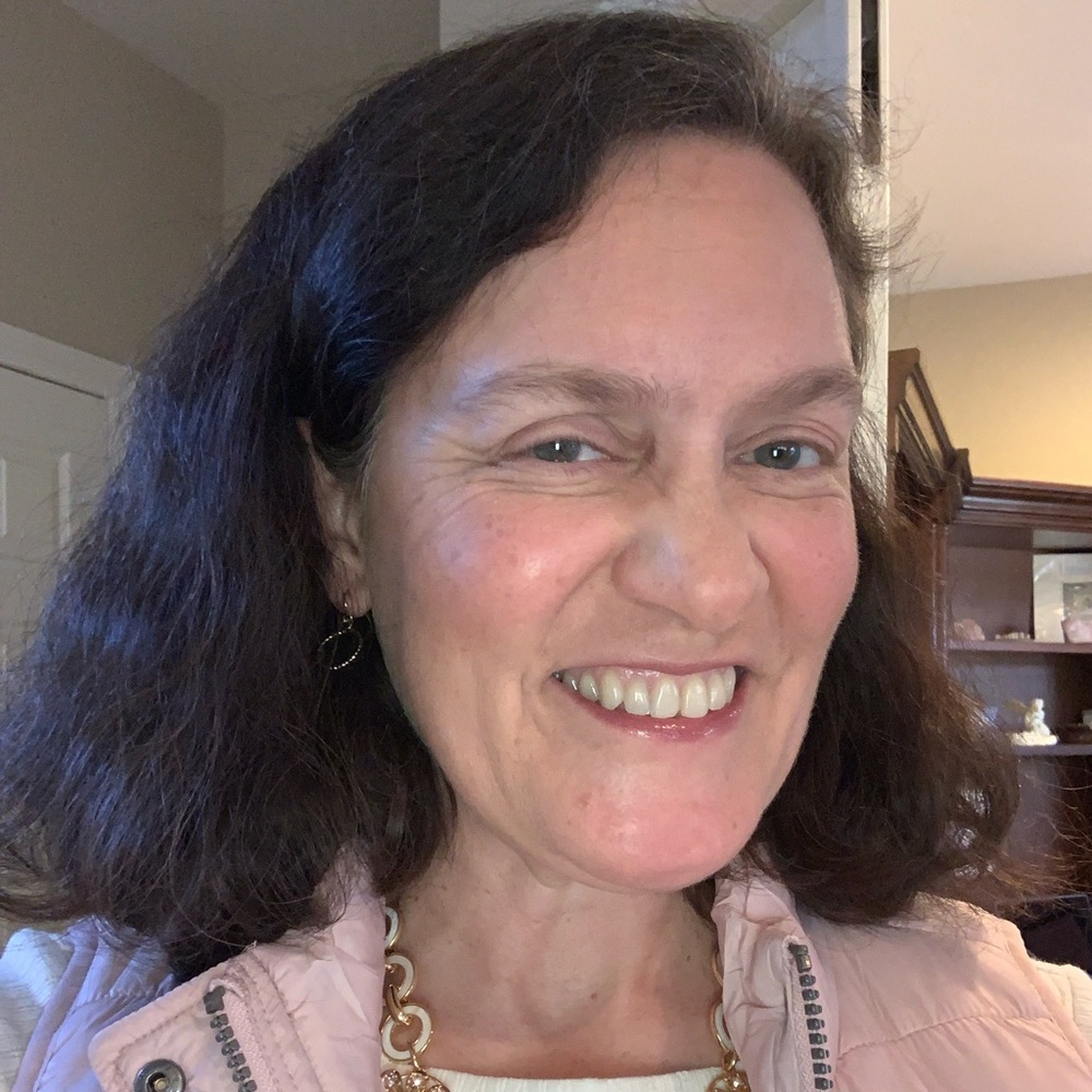 Meet your Posher, Adrienne